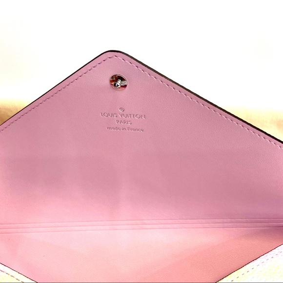 SOLD.  New LOUIS VUITTON Escale Kirigami trio - Picture 5 of 7